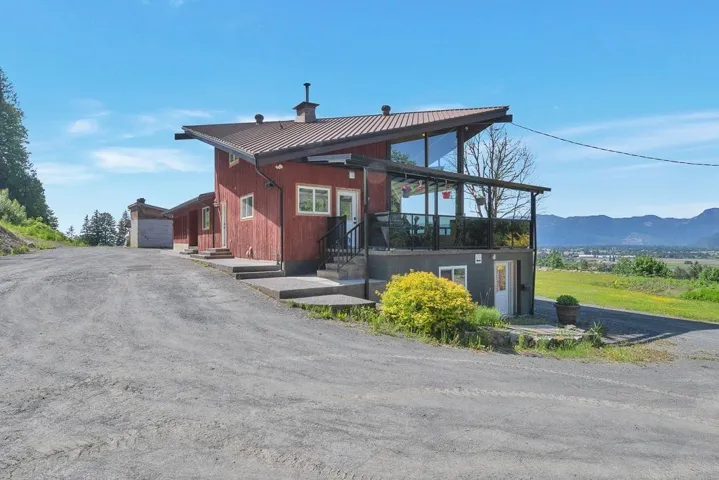 51860 HACK-BROWN ROAD, Eastern Hillsides, Chilliwack, British Columbia V4Z1L1