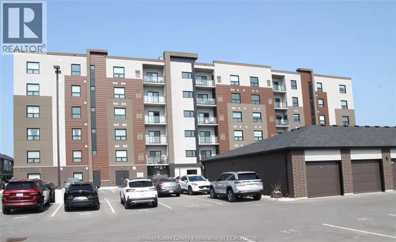 728 BROWNSTONE DRIVE Unit# 202, Lakeshore, Ontario N9K0C4