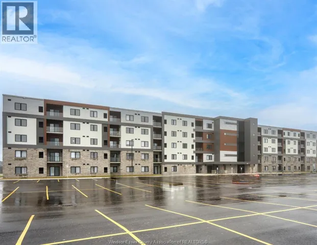 2550 SANDWICH W PKWY Unit# 510, LaSalle, Ontario N9H0N4