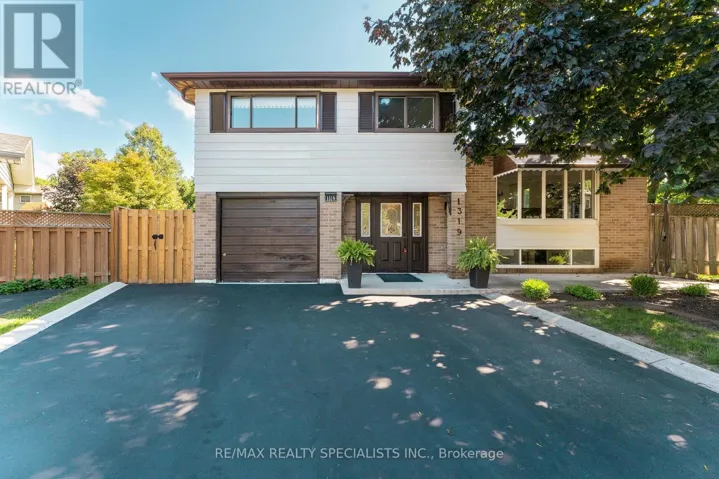 1319 SHERWOOD COURT, Burlington (Palmer), Ontario L7M1C8