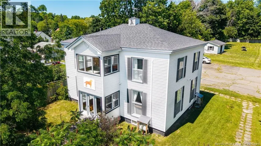 20 St Croix Street, St. Stephen, New Brunswick E3L2A4