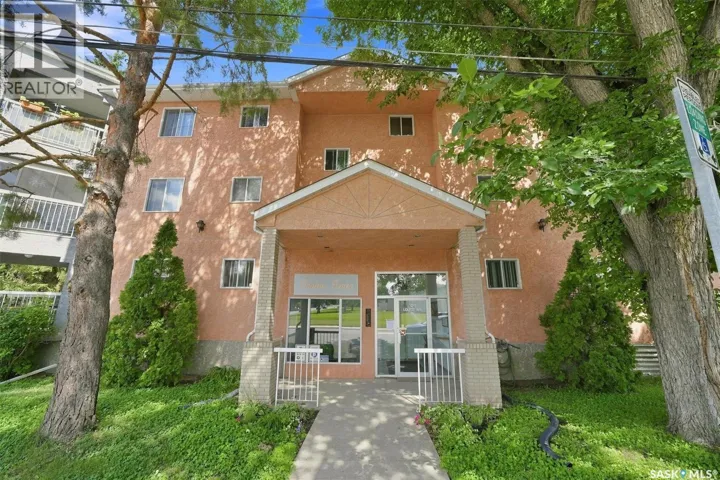202 1215 Louise AVENUE, Saskatoon, Saskatchewan S7H2P8
