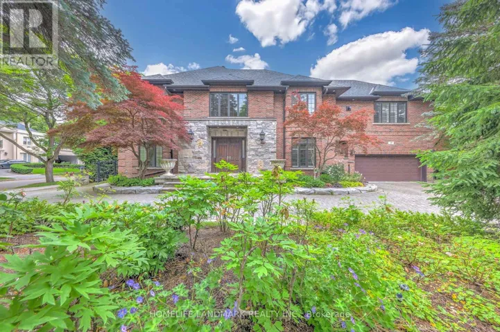 38 MISTY CRESCENT, Toronto (Banbury-Don Mills), Ontario M3B1T3