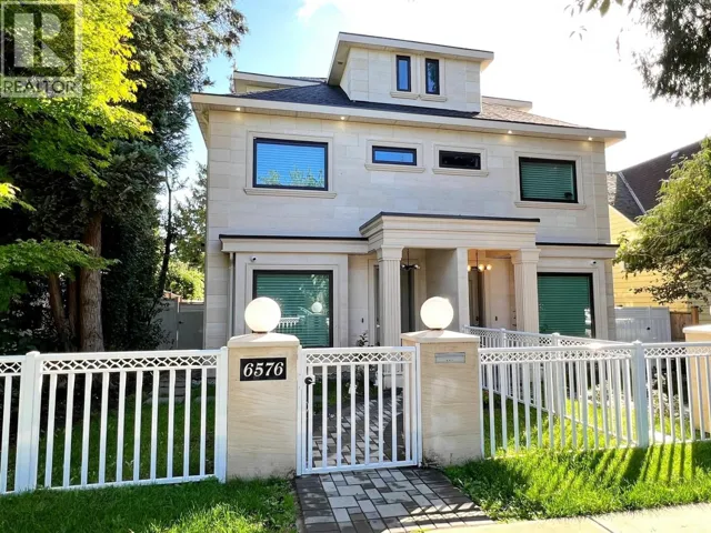 6576 YEW STREET, Vancouver, British Columbia V6P5V9