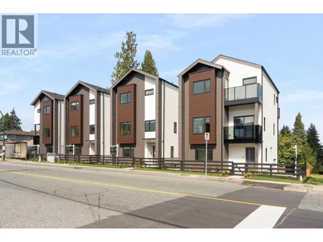 1 8483 16TH AVENUE, Burnaby, British Columbia V3N1S4
