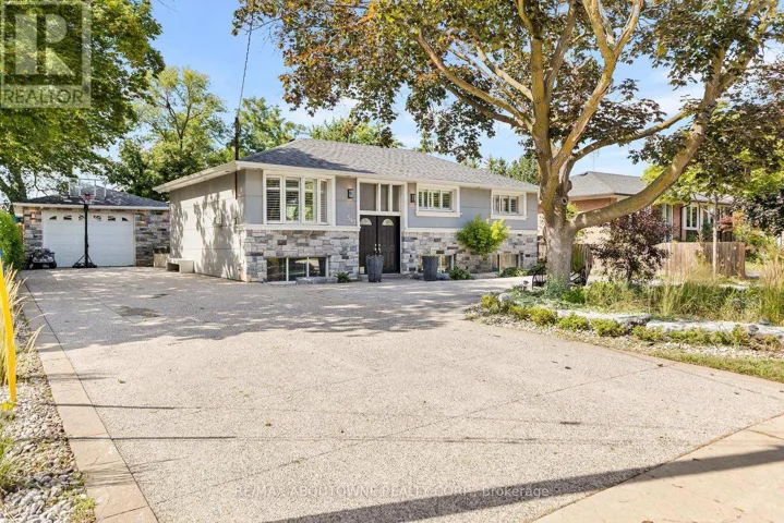 547 PINEGROVE ROAD, Oakville (WO West), Ontario L6K2C2