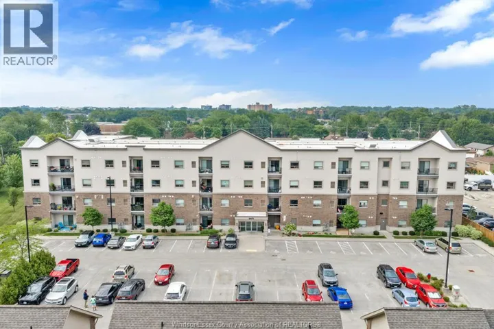 8475 WYANDOTTE STREET East Unit# 403, Windsor, Ontario N8S0A5