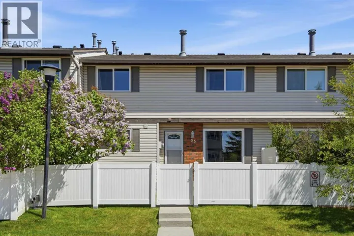35, 740 Bracewood Drive SW, Calgary, Alberta T2W3N3