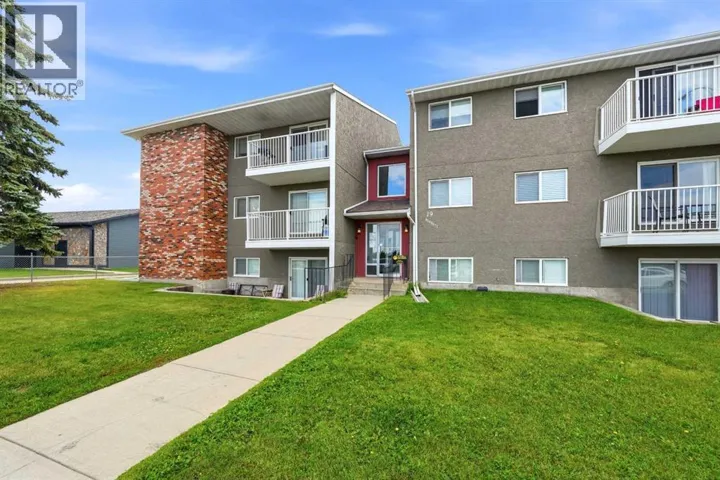 305, 19 Bennett Street, Red Deer, Alberta T4R1V3