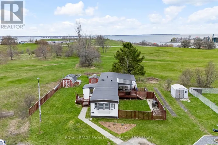 26 KAPYONG CRESCENT, Kingston (Kingston East (Incl CFB Kingston)), Ontario K7K5T5