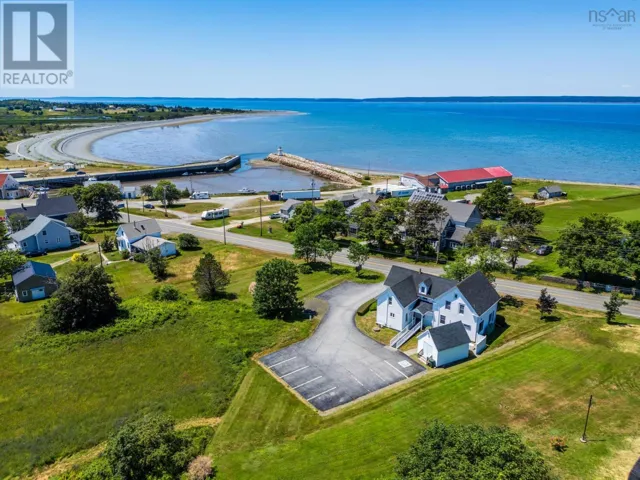3300 Highway 1, Belliveaus Cove, Nova Scotia B0W2J0