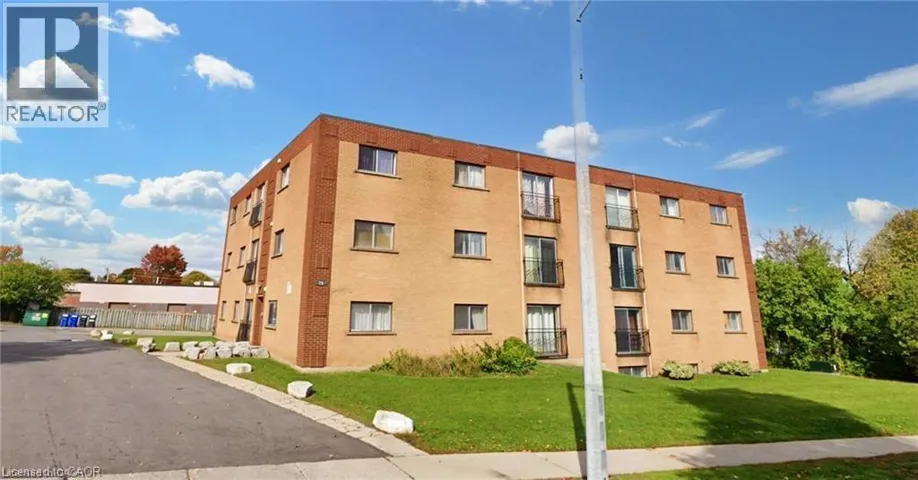 76 BRYBECK Crescent Unit# 204, Kitchener, Ontario N2M2C6