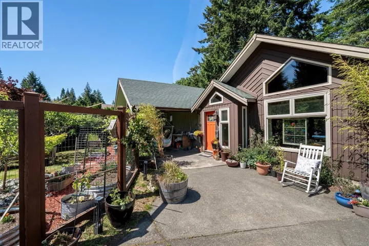 1456 Hurford Ave, Courtenay, British Columbia V9N6X3