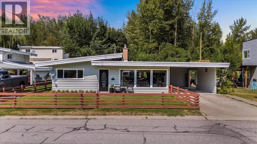 469 FORREST Drive, Trail, British Columbia V1R2H1