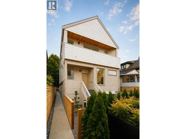 3 595 E 49TH AVENUE, Vancouver, British Columbia V5W2H1