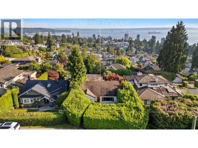 2138 NELSON AVENUE, West Vancouver, British Columbia V7V2P7