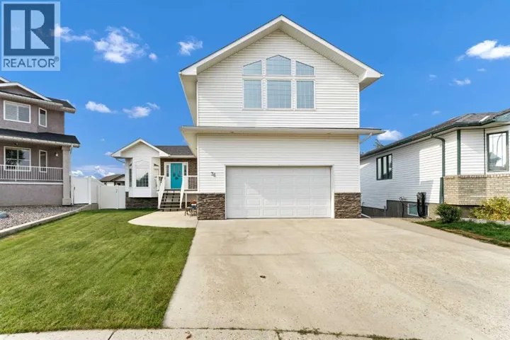 76 Henderson Court NE, Medicine Hat, Alberta T1C1Y9