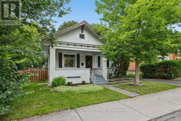 650 CHURCHILL AVENUE N, Ottawa, Ontario K1Z5G1