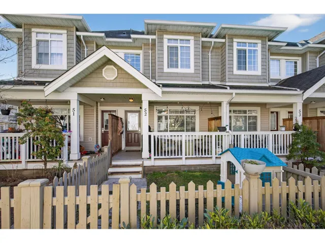 52 6852 193 STREET, Surrey, British Columbia V4N0C8