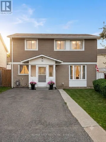10 HARDCASTLE COURT, Brampton (Central Park), Ontario L6S2B3