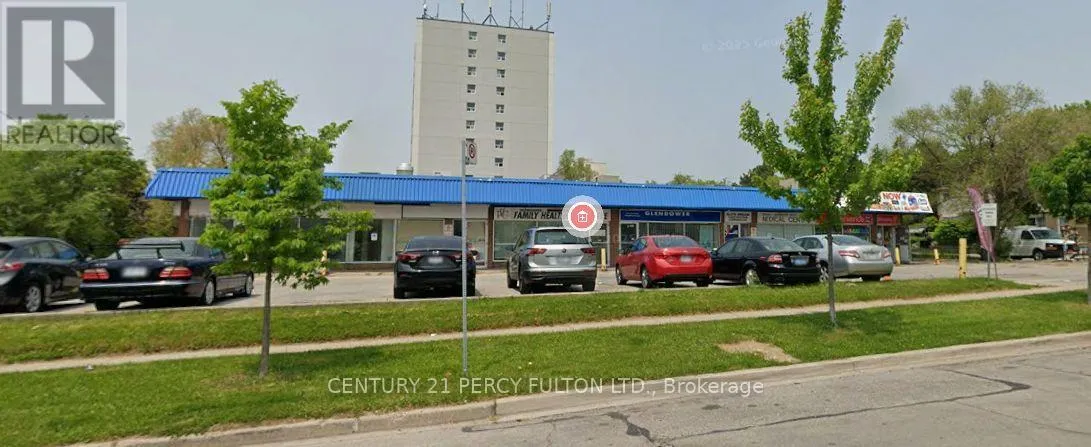 2, 4, 5 - 331 GLENDOWER CIRCUIT, Toronto (L'Amoreaux), Ontario M1T2Z7