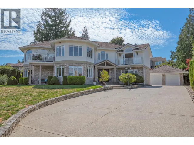 6453 N GALE AVENUE, Sechelt, British Columbia V7Z0L1