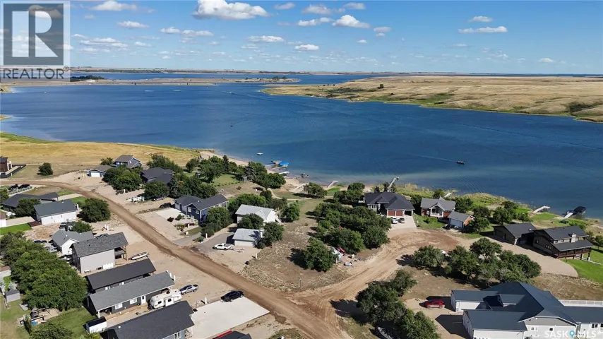 27 Grace BAY, Lake Diefenbaker, Saskatchewan S0L2E0