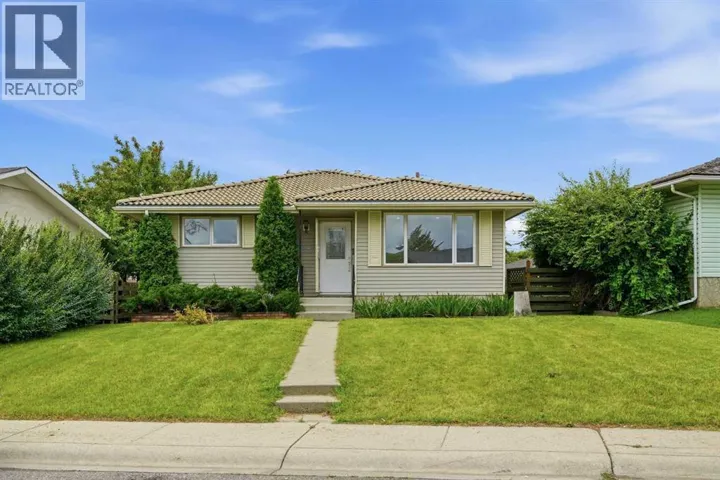52 Penedo Place SE, Calgary, Alberta T2A3N8