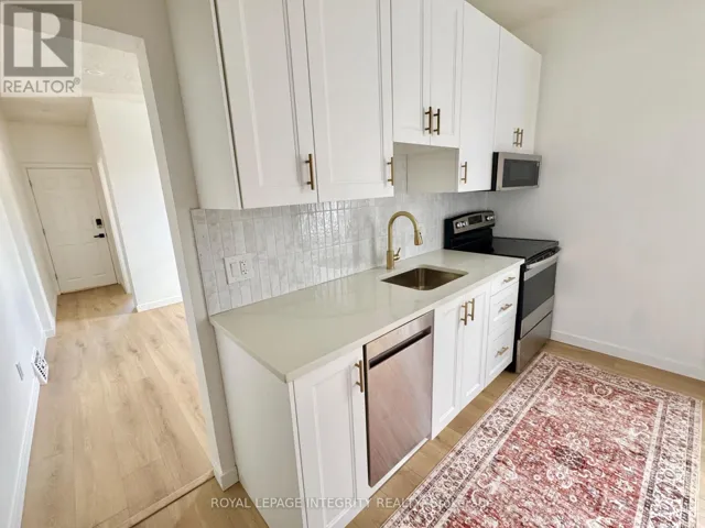 1 - 920 GLADSTONE AVENUE, Ottawa, Ontario K1R6Y4