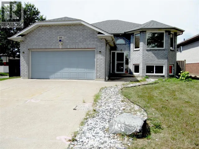 1495 Clover Ave, Windsor, Ontario N8P1R2