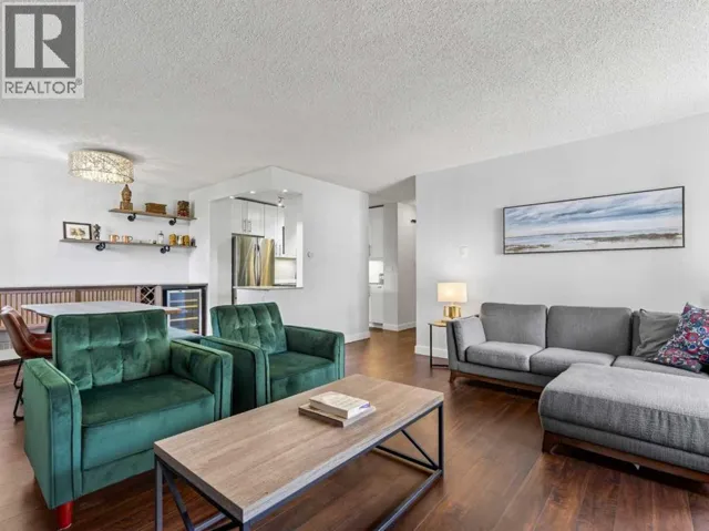 703, 537 14 Avenue SW, Calgary, Alberta T2R0M7