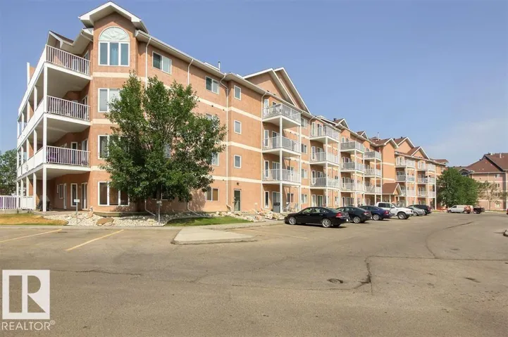 #111 4316 139 AV NW, Edmonton, Alberta T5Y0L1