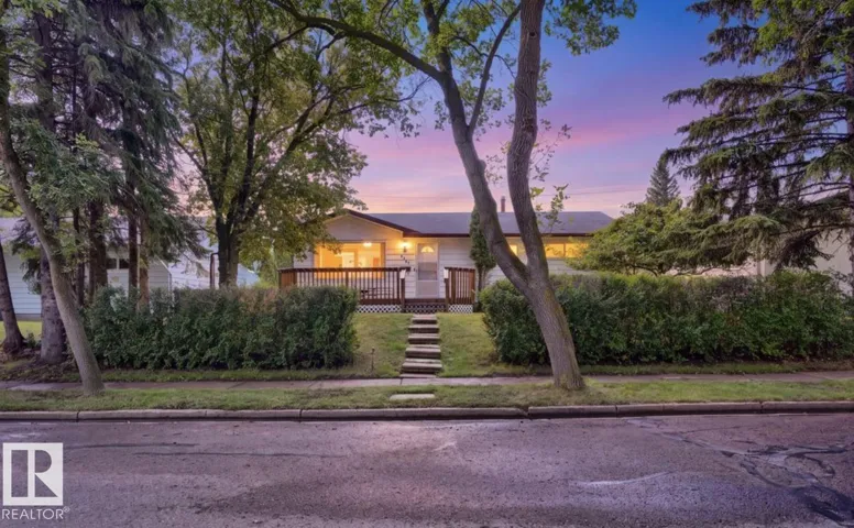 6221 44B Avenue, Camrose, Alberta T4V0B5