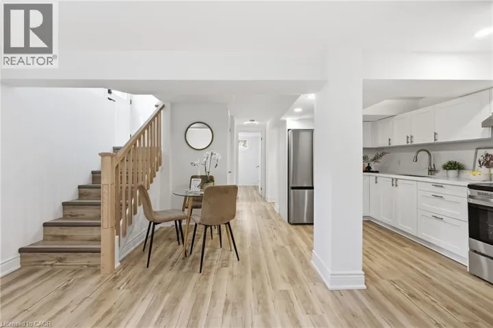 156 EAST 36TH Street Unit# Basement, Hamilton, Ontario L8V3Z4
