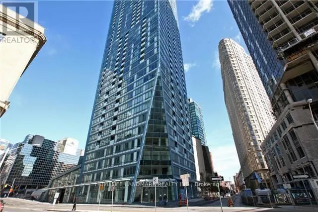 1811 - 8 THE ESPLANADE, Toronto (Waterfront Communities), Ontario M5E0A6