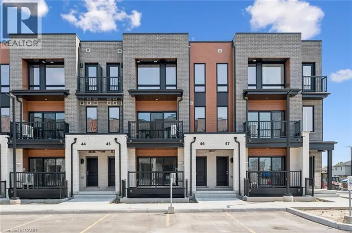 525 ERINBROOK Drive Unit# B046, Kitchener, Ontario N2E0L4