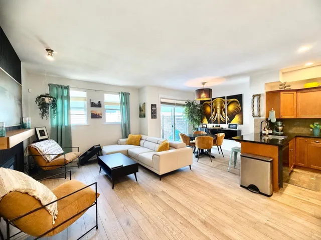 3 18011 70 AVENUE, Surrey, British Columbia V3S6X3