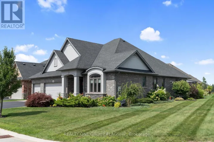 104 BERWICK TRAIL, Welland (Hwy 406/Welland), Ontario L3B0C8