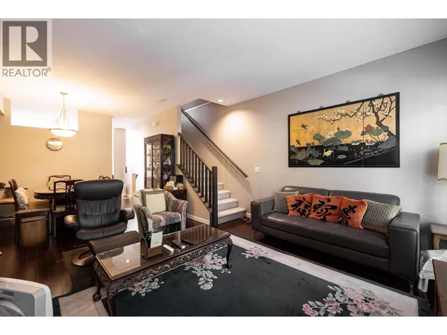28 3711 ROBSON COURT, Richmond, British Columbia V7C5T8