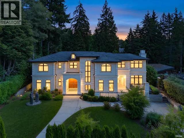 920 3RD STREET, West Vancouver, British Columbia V7T2J3