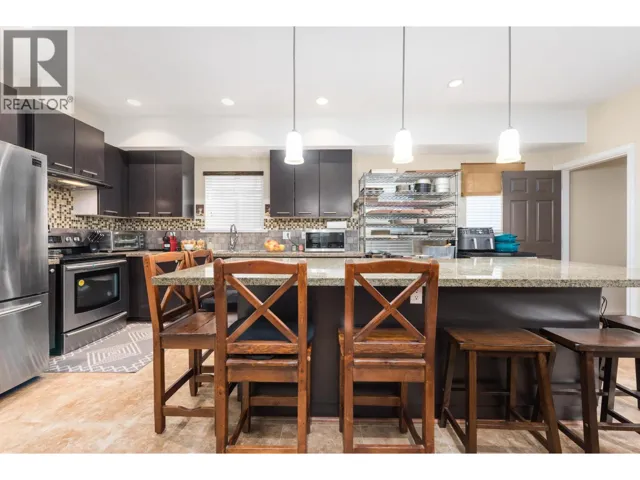 22106 LEMON AVENUE, Richmond, British Columbia V6V3C4