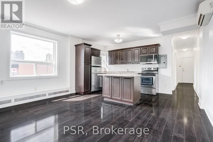 4 - 2 CRAIGHURST AVENUE, Toronto (Lawrence Park North), Ontario M4R1J8