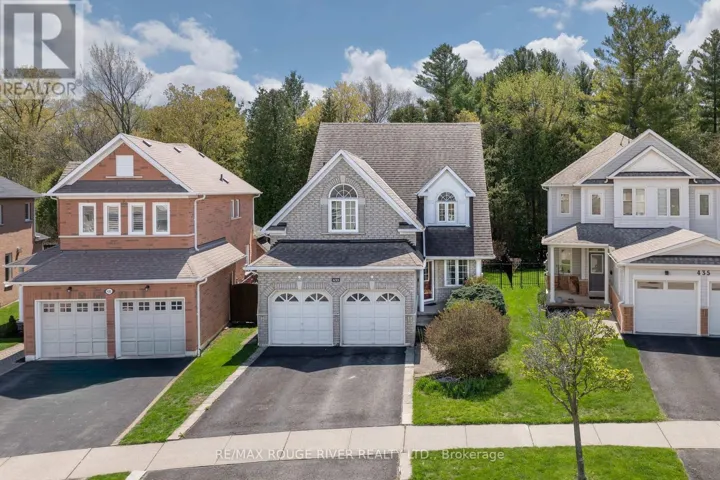 433 WOODSMERE CRESCENT, Pickering (Amberlea), Ontario L1V7A4