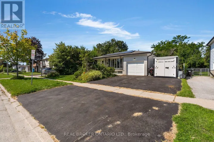 61 BERNICK DRIVE, Barrie (Grove East), Ontario L4M5C1
