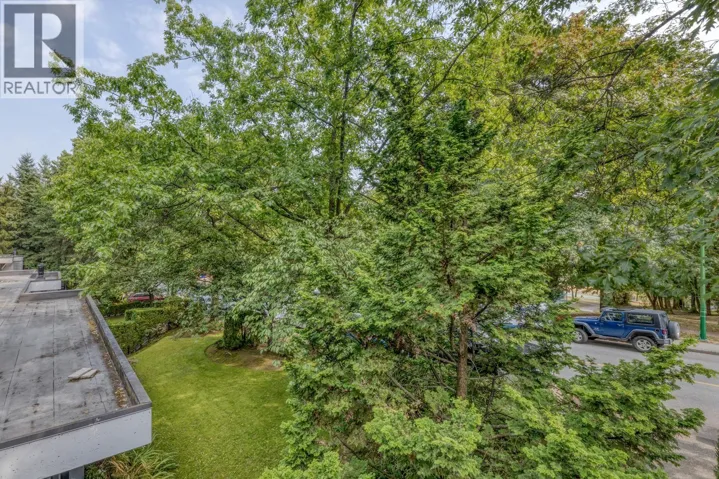 T4907 3980 CARRIGAN COURT, Burnaby, British Columbia V3N4S6