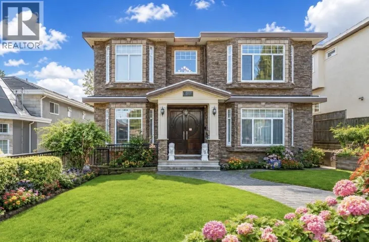 7649 SUSSEX AVENUE, Burnaby, British Columbia V5J3V9