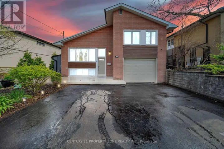 122 VISTA BOULEVARD, Mississauga (Streetsville), Ontario L5M1V9