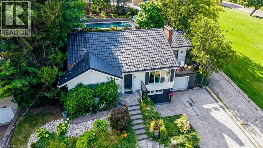 24 FOREST Road, Cambridge, Ontario N1S3B2