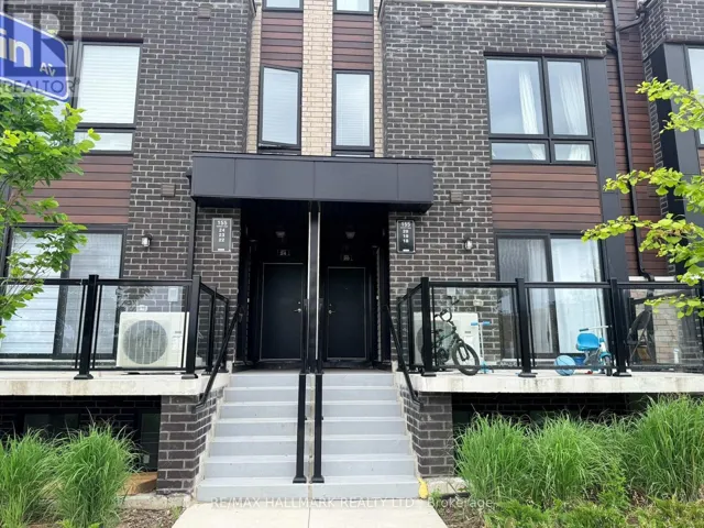 18 - 155 TAPSCOTT ROAD, Toronto (Malvern), Ontario M1B1E7