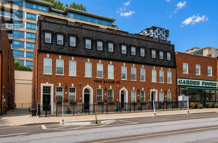 16 - 1970 BLOOR STREET W, Toronto (High Park North), Ontario M6P3K9